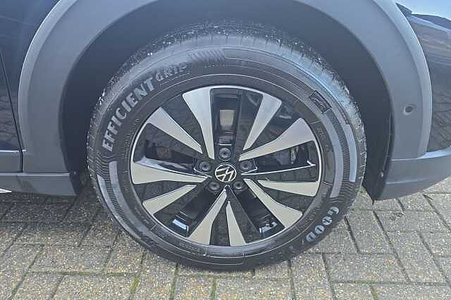 Used Volkswagen Taigo 2023 for sale - 76712271: Photo 5