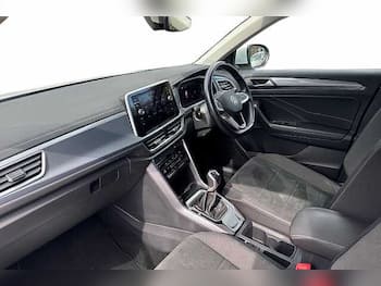 Used Volkswagen T-Roc 2022 for sale - 79619904: Photo