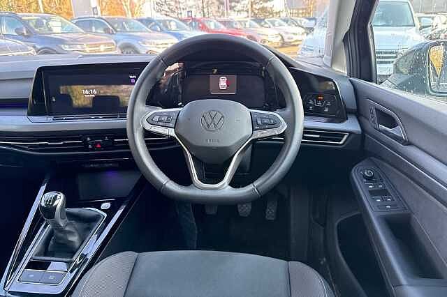 Used Volkswagen Golf 2024 for sale - 77656099: Photo 14