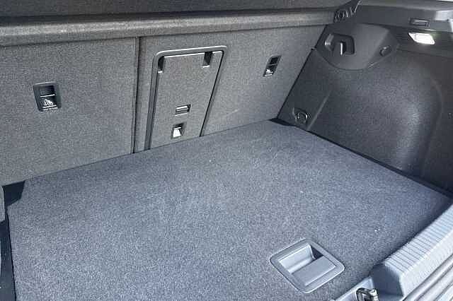 Used Volkswagen Golf 2024 for sale - 77656099: Photo 23