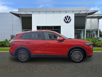 Used Volkswagen Tiguan 2024 for sale - 77836718: Photo