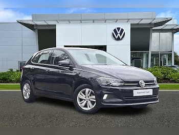 Used Volkswagen Polo 2019 for sale - 76445953: Photo