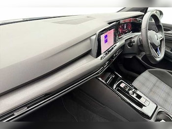 Used Volkswagen Golf 2022 for sale - 77921144: Photo