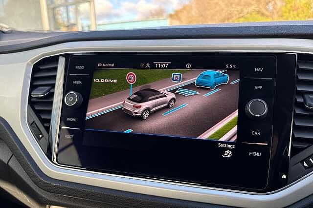 Used Volkswagen T-Roc 2021 for sale - 77643589: Photo 26