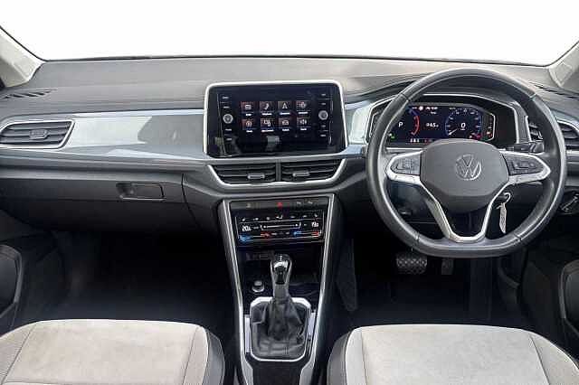 Used Volkswagen T-Roc 2023 for sale - 76387034: Photo 10