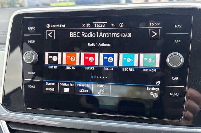 Used Volkswagen T-Roc 2023 for sale - 76387034: Photo 29