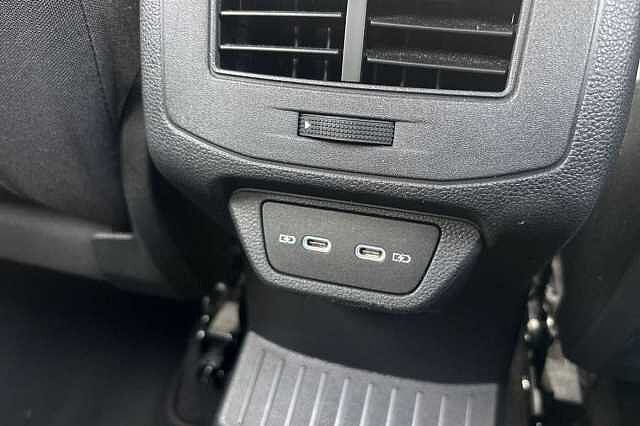 Used Volkswagen T-Roc 2023 for sale - 76387034: Photo 34