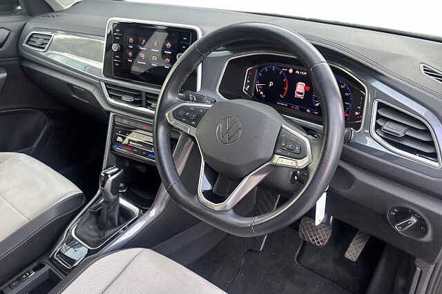 Used Volkswagen T-Roc 2023 for sale - 76387034: Photo 6