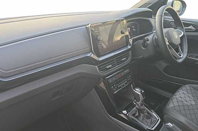 Used Volkswagen T-Cross 2025 for sale - 76878042: Photo 2