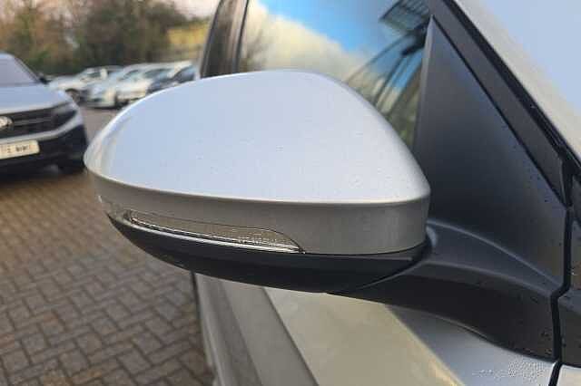 Used Volkswagen T-Cross 2025 for sale - 76878042: Photo 23