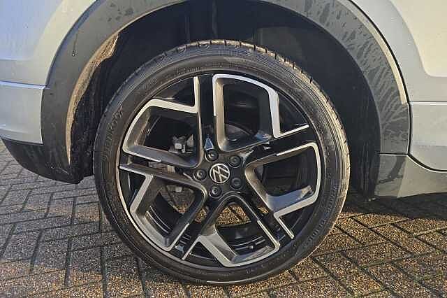 Used Volkswagen T-Cross 2025 for sale - 76878042: Photo 25