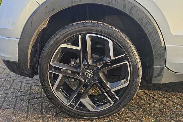 Used Volkswagen T-Cross 2025 for sale - 76878042: Photo 5