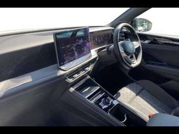 Used Volkswagen Tiguan 2024 for sale - 74461628: Photo