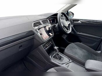 Used Volkswagen Tiguan 2022 for sale - 76418117: Photo