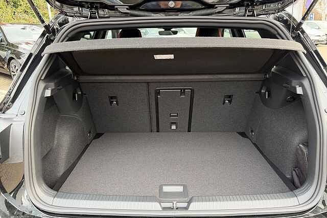 Used Volkswagen Golf 2025 for sale - 77508270: Photo 11