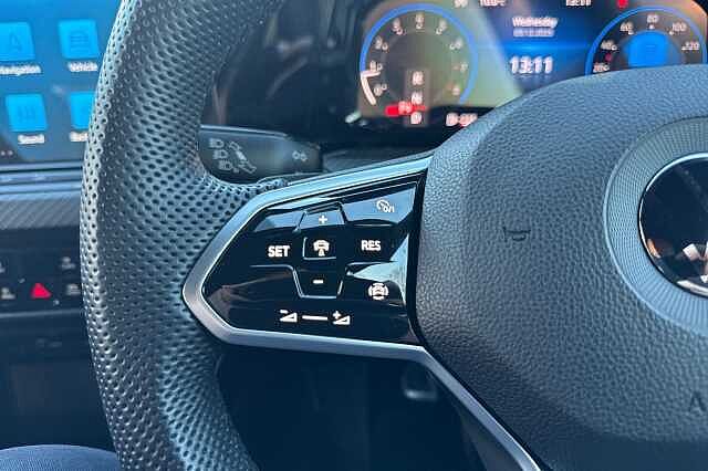 Used Volkswagen Golf 2022 for sale - 77201090: Photo 15