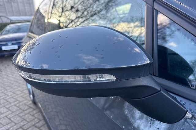 Used Volkswagen Golf 2022 for sale - 77201090: Photo 23