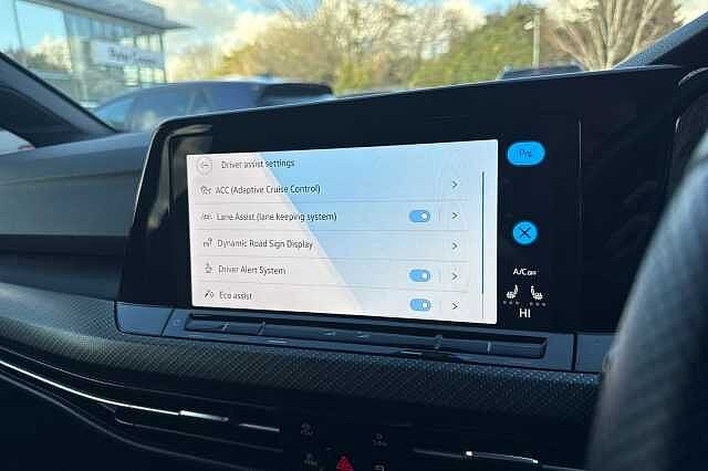 Used Volkswagen Golf 2022 for sale - 77201090: Photo 29