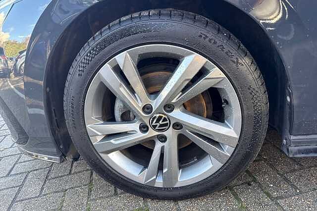 Used Volkswagen Golf 2022 for sale - 77201090: Photo 5