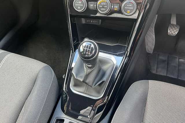 Used Volkswagen T-Roc 2020 for sale - 76010549: Photo 19