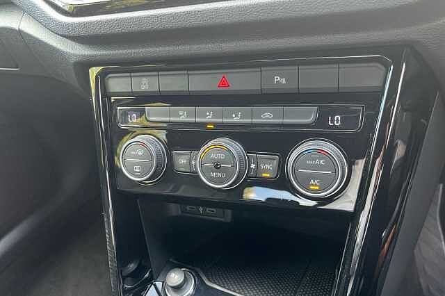 Used Volkswagen T-Roc 2020 for sale - 76010549: Photo 28