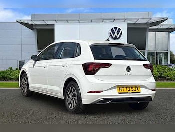 Used Volkswagen Polo 2024 for sale - 79341240: Photo
