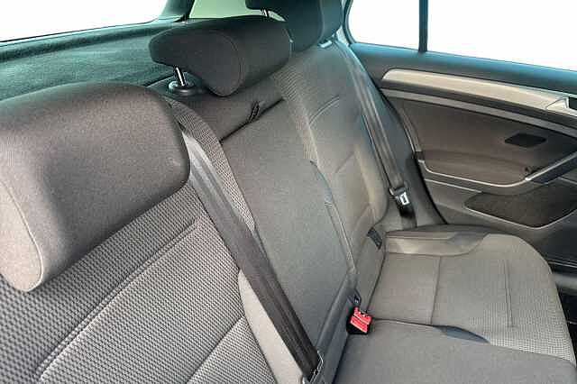 Used Volkswagen Golf 2016 for sale - 76919126: Photo 8