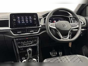 Used Volkswagen T-Roc 2025 for sale - 79551414: Photo