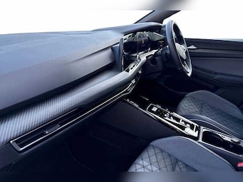 Used Volkswagen Golf 2023 for sale - 77901804: Photo