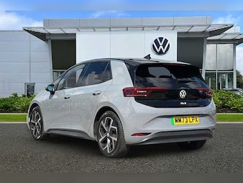 Used Volkswagen ID.3 2023 for sale - 78781987: Photo