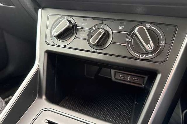 Used Volkswagen Polo 2023 for sale - 76224466: Photo 32