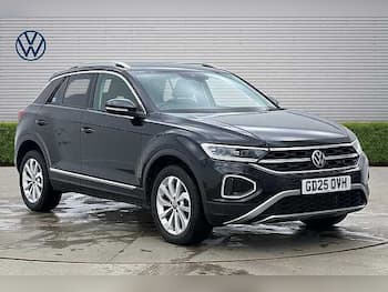 Used Volkswagen T-Roc 2025 for sale - 79536602: Photo
