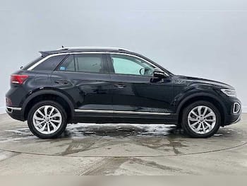 Used Volkswagen T-Roc 2025 for sale - 79536602: Photo