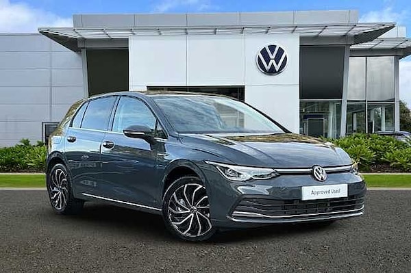 Used Volkswagen Golf 2023 for sale - 76082164: Photo 1