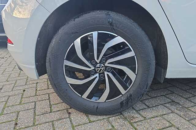 Used Volkswagen Polo 2023 for sale - 76986641: Photo 25