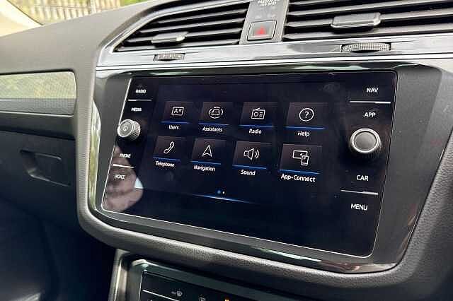 Used Volkswagen Tiguan 2021 for sale - 76010564: Photo 25