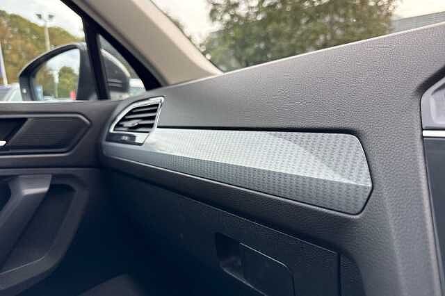 Used Volkswagen Tiguan 2021 for sale - 76010564: Photo 28