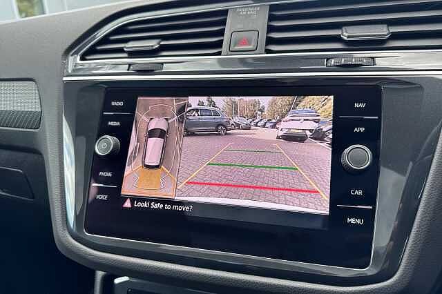 Used Volkswagen Tiguan 2023 for sale - 76082153: Photo 26