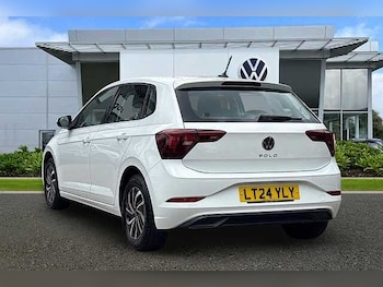 Used Volkswagen Polo 2024 for sale - 78316469: Photo