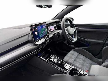 Used Volkswagen Golf 2025 for sale - 77997650: Photo