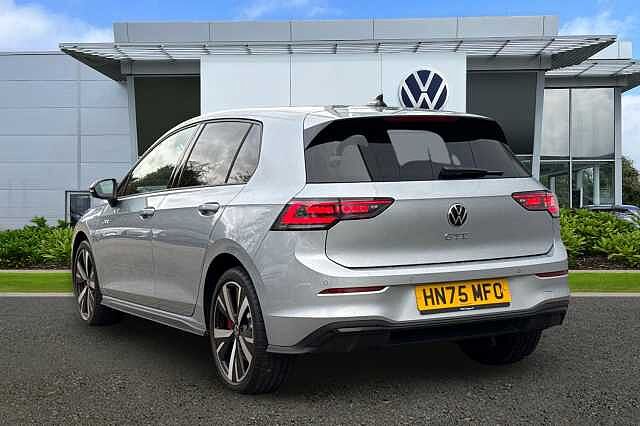 Used Volkswagen Golf 2025 for sale - 77997650: Photo 3