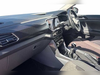Used Volkswagen T-Cross 2019 for sale - 79423496: Photo