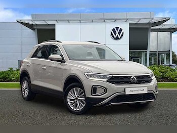 Used Volkswagen T-Roc 2022 for sale - 77328927: Photo