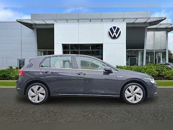 Used Volkswagen Golf 2022 for sale - 76859358: Photo