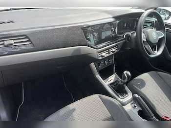 Used Volkswagen Polo 2022 for sale - 75607564: Photo