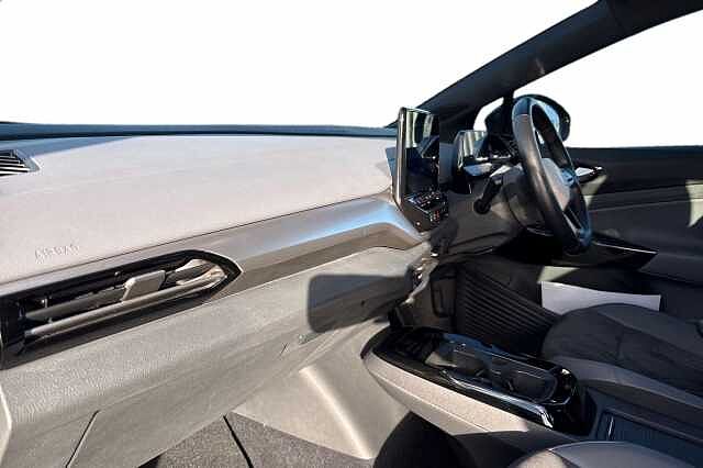 Used Volkswagen ID.4 2022 for sale - 76957684: Photo 2