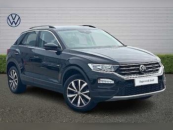 Used Volkswagen T-Roc 2021 for sale - 78083856: Photo