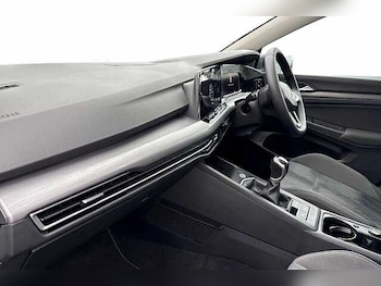 Used Volkswagen Golf 2021 for sale - 77201089: Photo