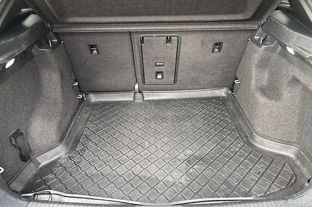 Used Volkswagen ID.4 2021 for sale - 76263440: Photo 11