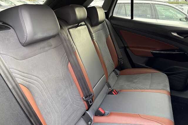 Used Volkswagen ID.4 2021 for sale - 76263440: Photo 8